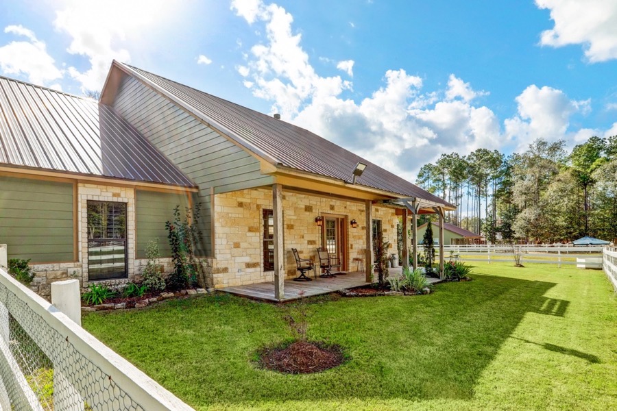Inspira Ranch main house exterior side view